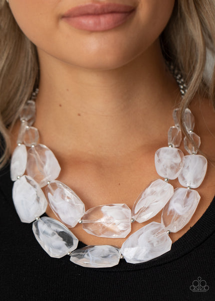 white-necklace-6-1880320